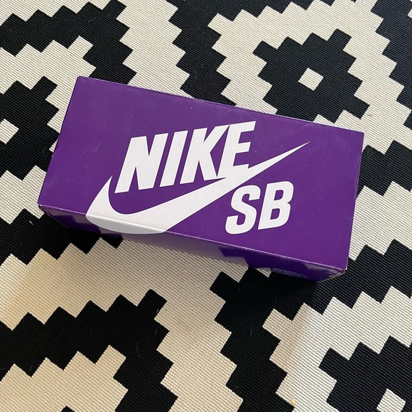 Nike Dunk Low SB Why So Sad? main image 7